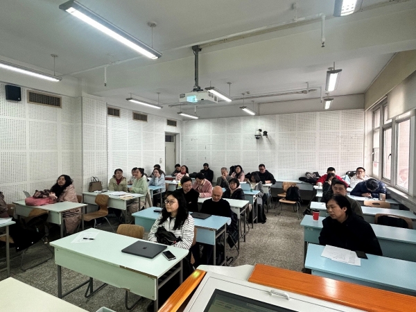 物理-天文学院教工党支部召开支